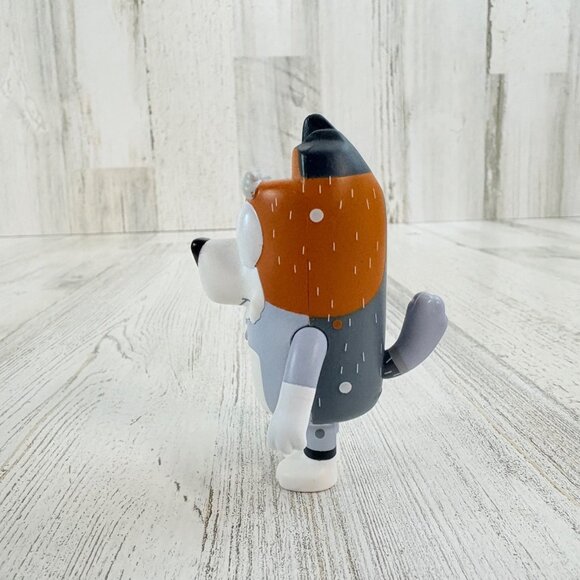 Bluey Figure Grandpa Bob Bobba Heeler Grandad Bandits Dad Family NEW - Picture 4 of 7